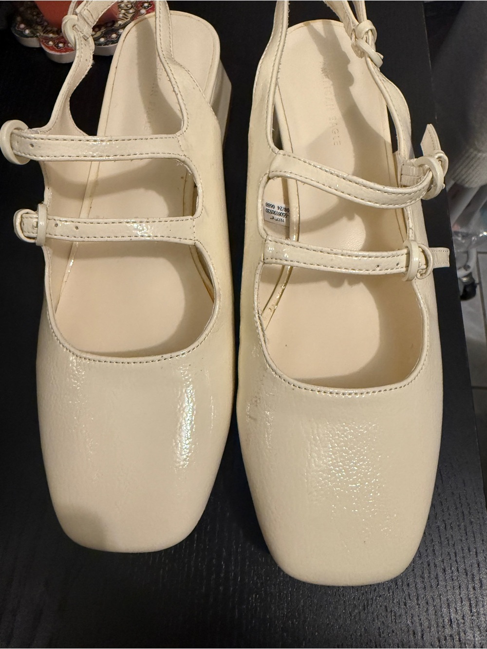 American Eagle Outfitters Cream Patent Mary jane heel shoes